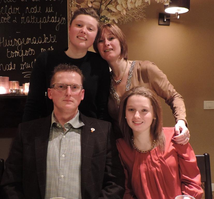 Hotel Brasserie De Beiaard Torhout Luaran gambar